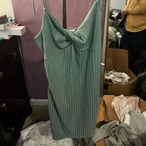 Elegant Green Strappy Dress
